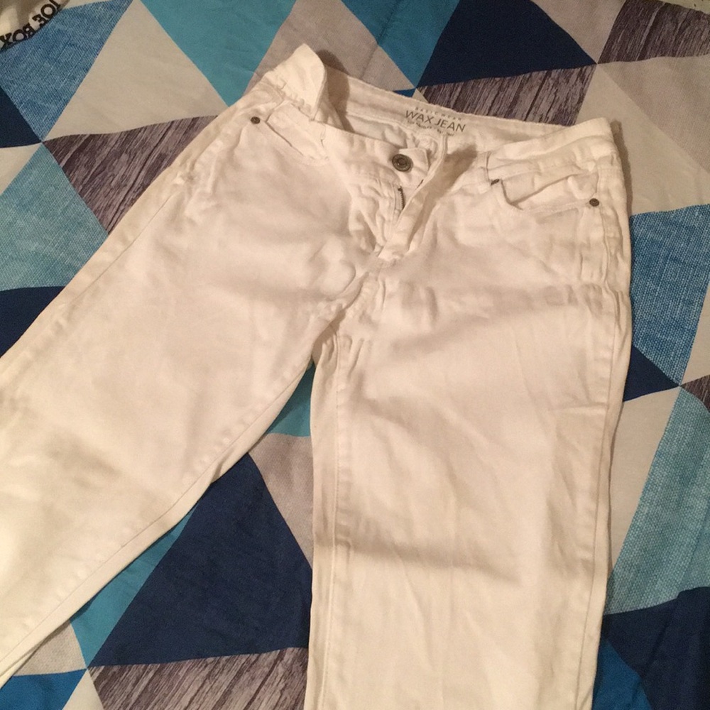 High waisted white jeans